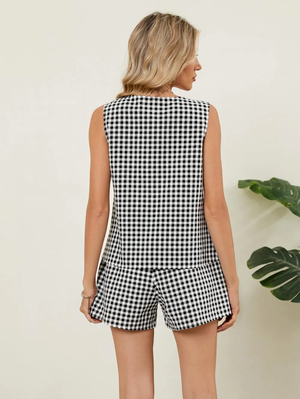 19f24430-895e-4728-a38c-fb772d8481a5-Max